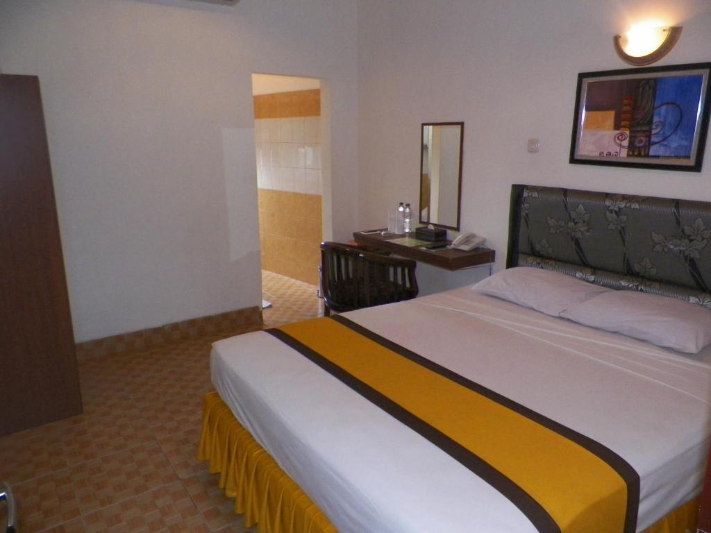 Al-Badar Hotel Syariah มากาซาร์ ภายนอก รูปภาพ